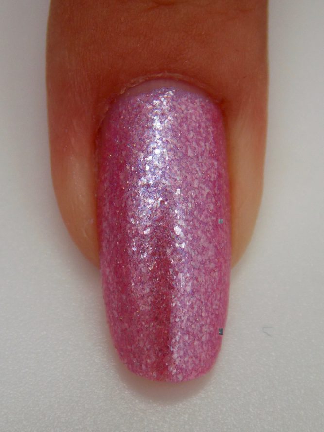 Bridesmaid Macro swatch