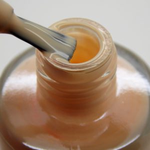 Peaches n cream bottle macro