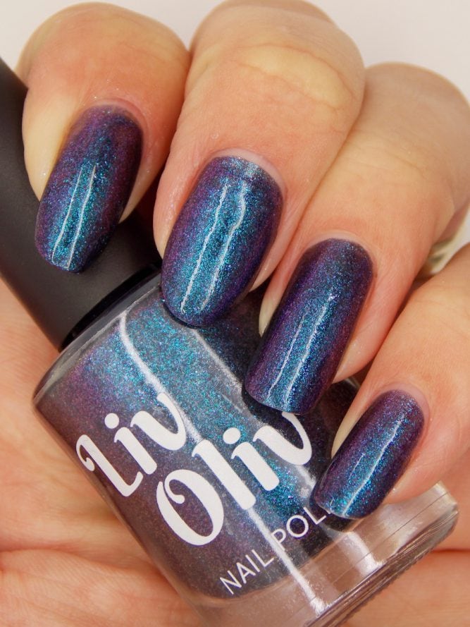 Lady Macbeth-Swatch