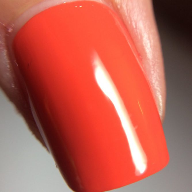 Love nail macro - bright neon red gloss top coat