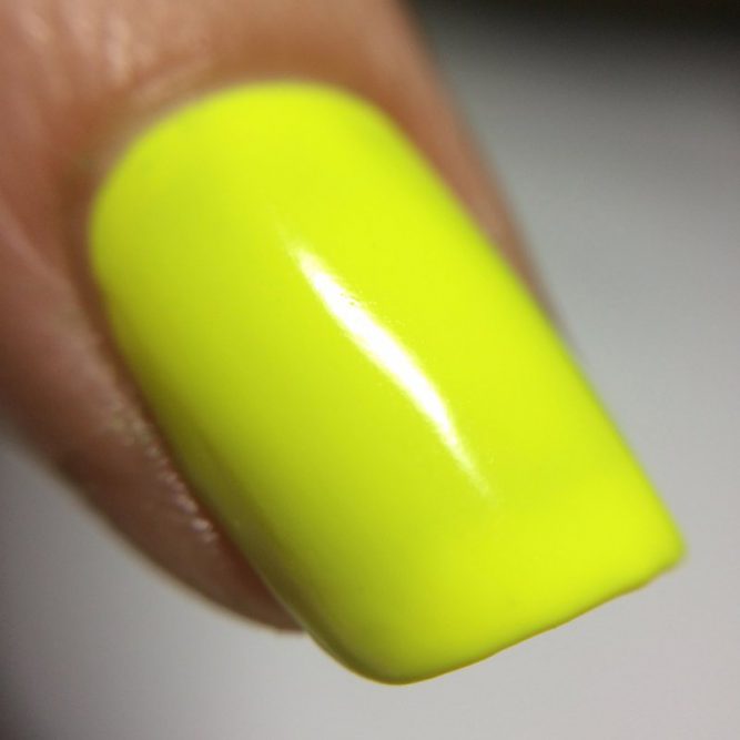 Harmony macro - bright neon yellow gloss top coat