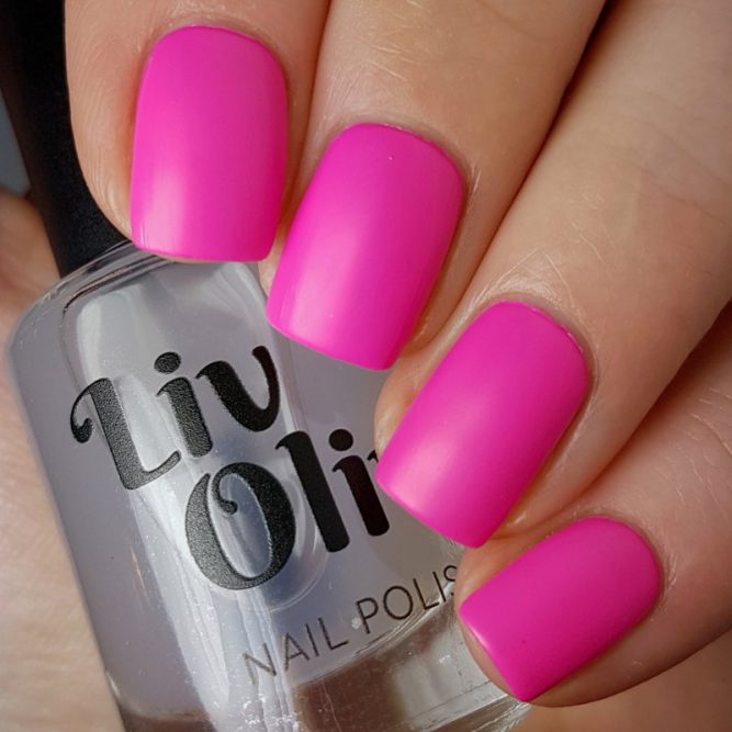 Psychedelic swatch - bright neon pink matte top coat