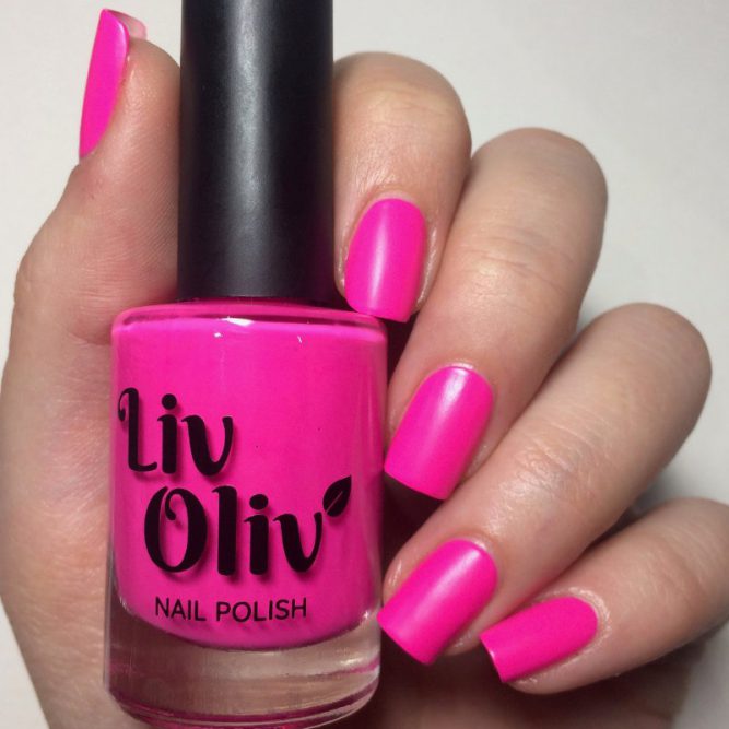 Psychedelic swatch - bright neon pink matte top coat