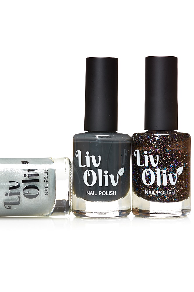 Livoliv cruelty free nail polish black and grey