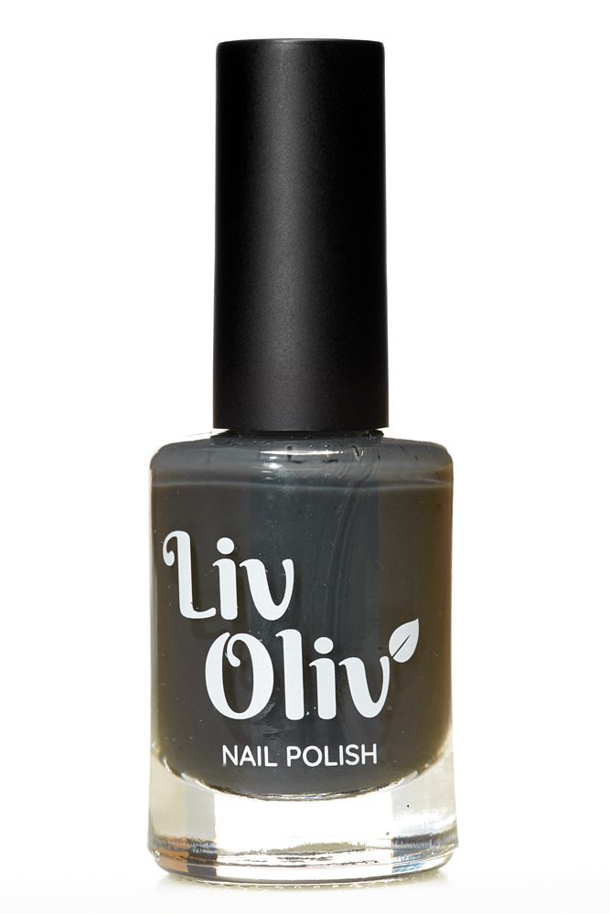 Livoliv cruelty free nail polish silver