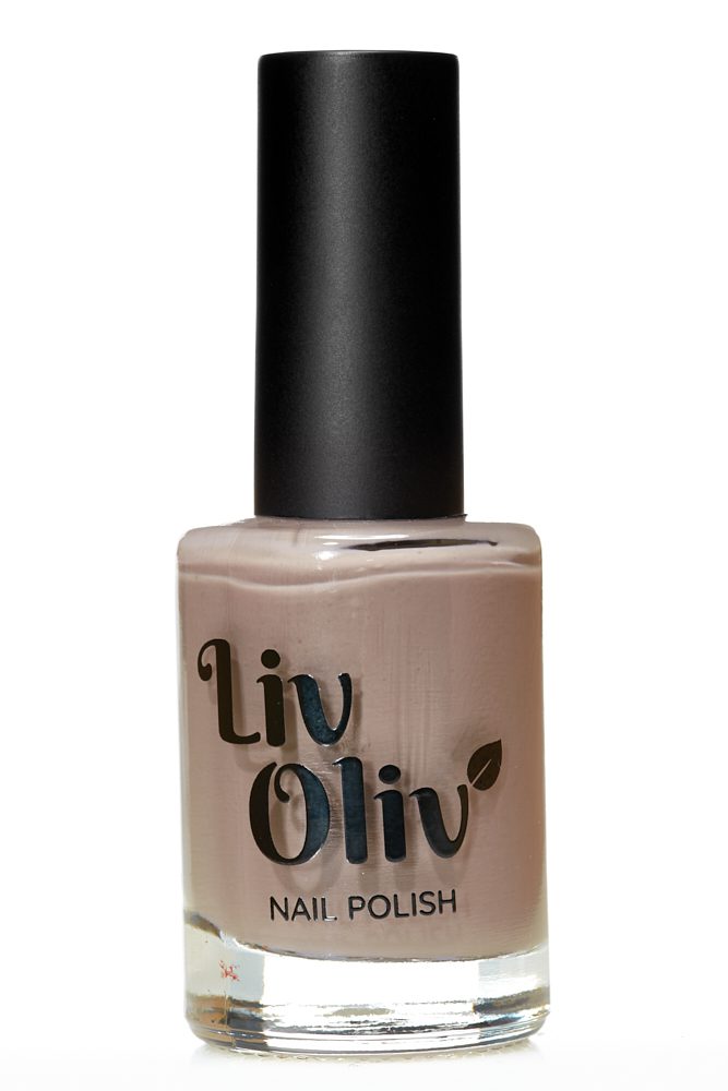 Livoliv cruelty free nail polish collection creme