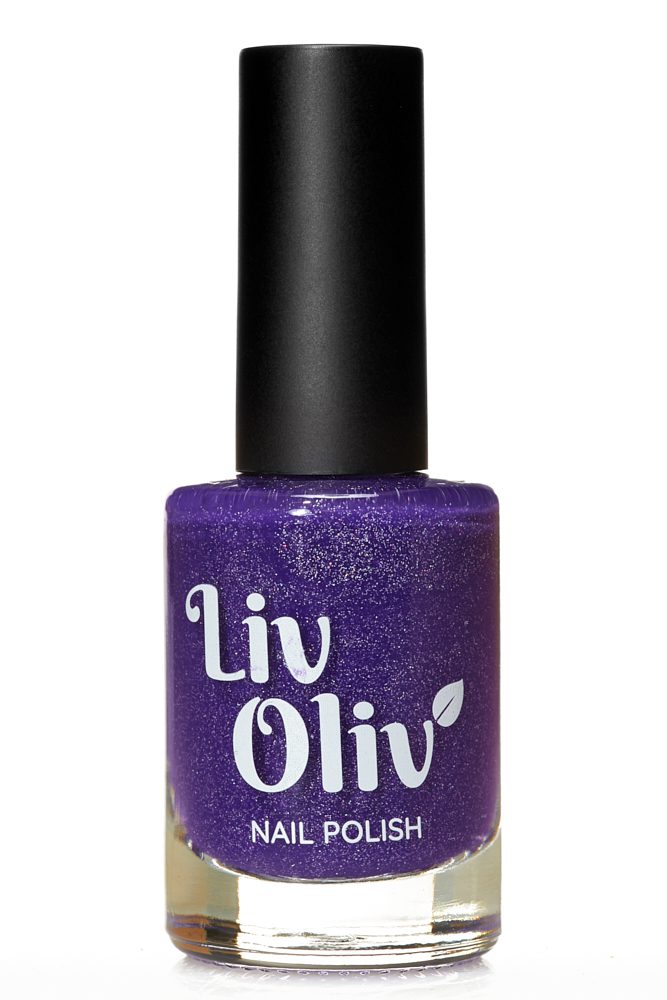 purple to blue thermal cruelty free nail polish cold state