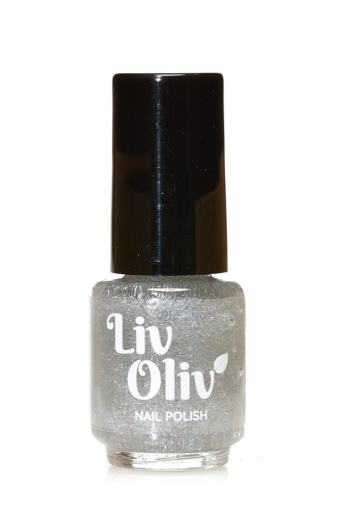 Livoliv cruelty free nail polish silver