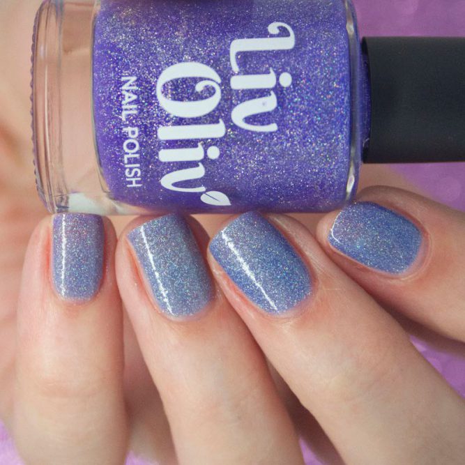 purple to blue thermal cruelty free nail polish