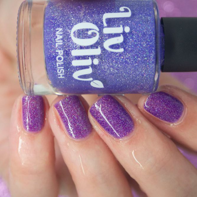 purple to blue thermal cruelty free nail polish