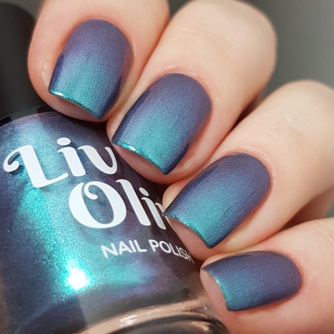 LivOliv Cruelty Free Nail Polish ultra chrome king of clubs