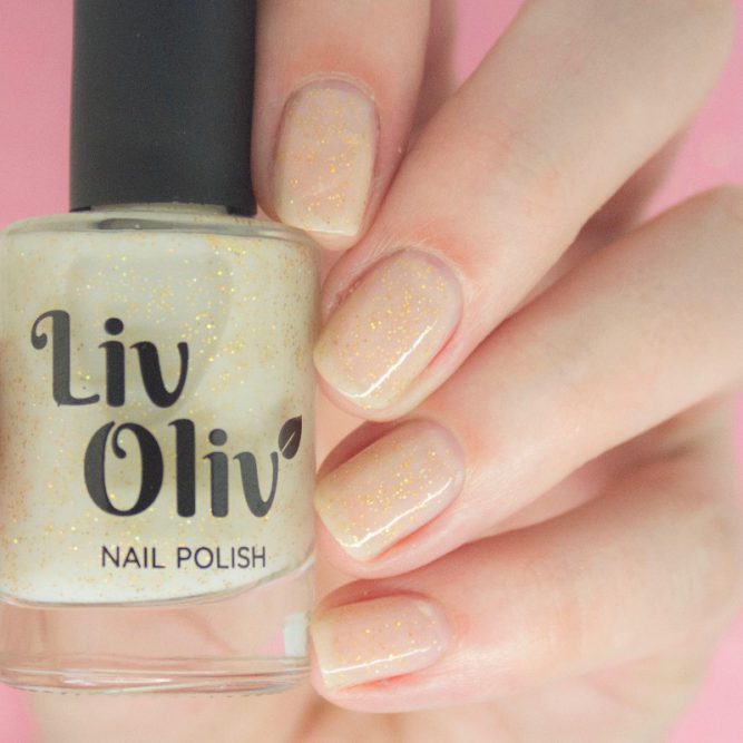 neutral to blue photochromic cruelty free nail polish neutral nails