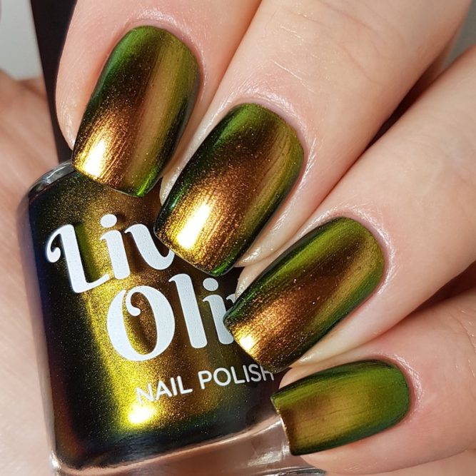 LivOliv Cruelty Free Nail Polish ultra chrome gold